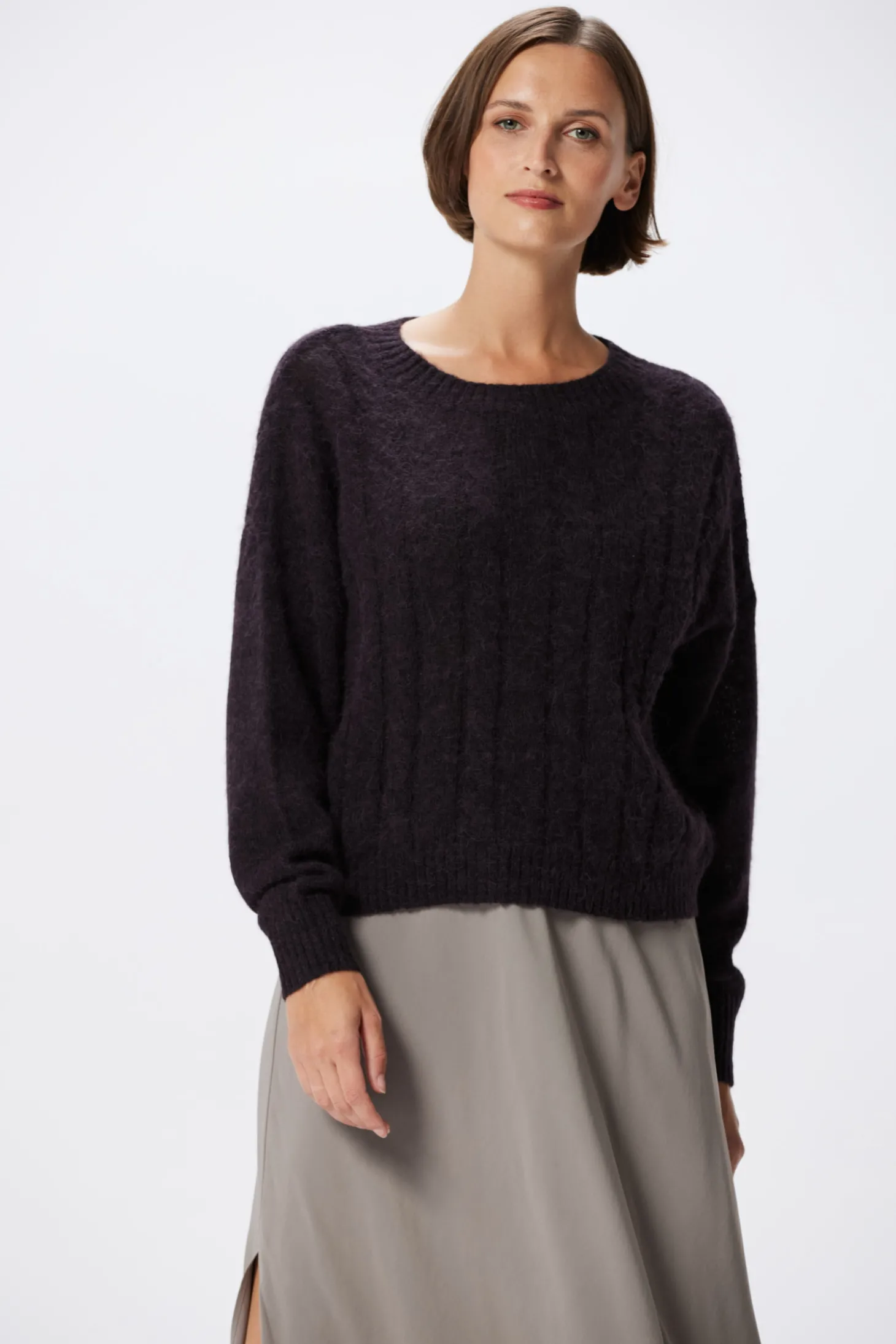 Brązowy sweter z wełną alpaki