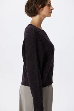 Brązowy sweter z wełną alpaki