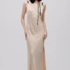 Koktajlowa sukienka nude maxi