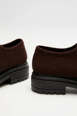 Skórzane zamszowe buty oxfordy