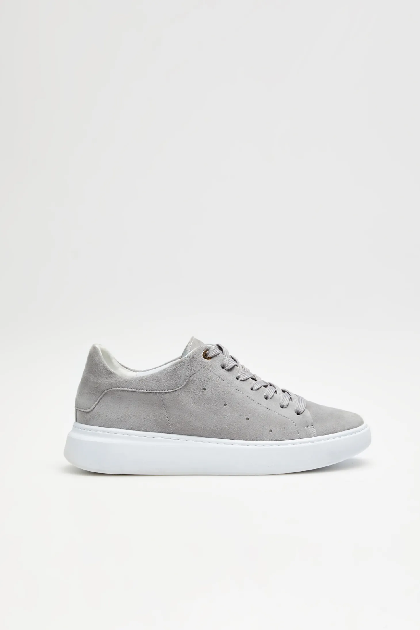 Szare sneakersy z zamszowej skóry