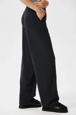 Szare szerokie spodnie z wełny merynosowej